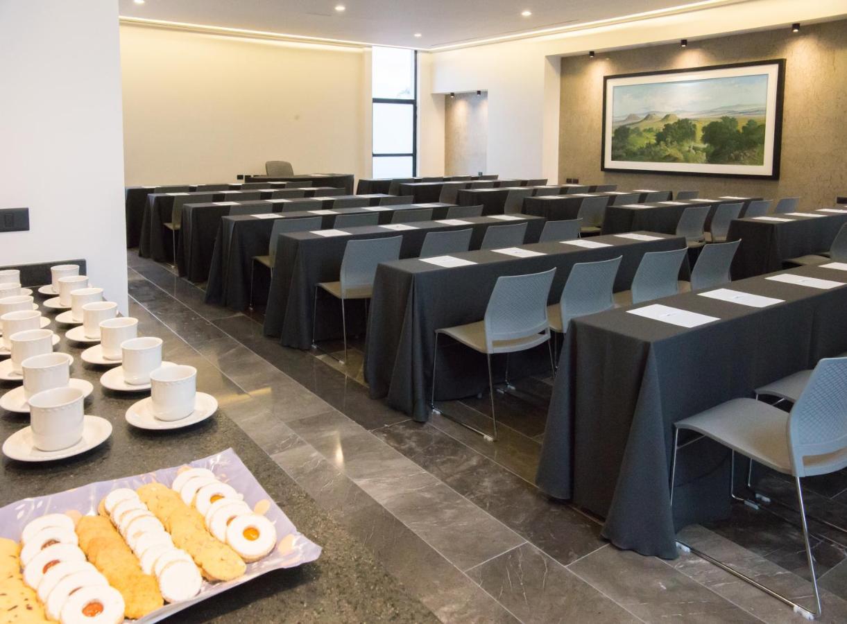 Gumont Guadalajara Lopez Mateos - Minerva Hotell Exteriör bild